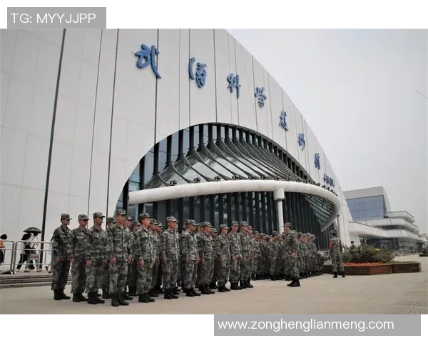 李泓澎:在时代变革中探索科技与人文的交汇点 李泓澎:在时代变革中探索科技与人文的交汇点